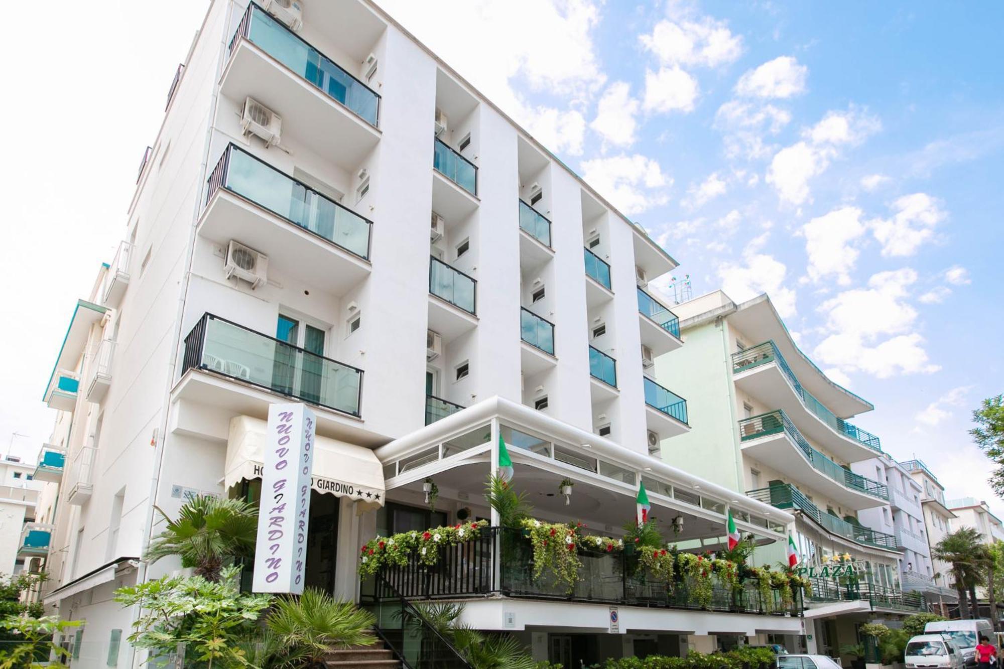 Hotel Nuovo Giardino Римини Экстерьер фото